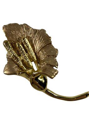 Gold Tone Calla Lily Flower Brooch Pin Sculptural Floral Statement Jewelry